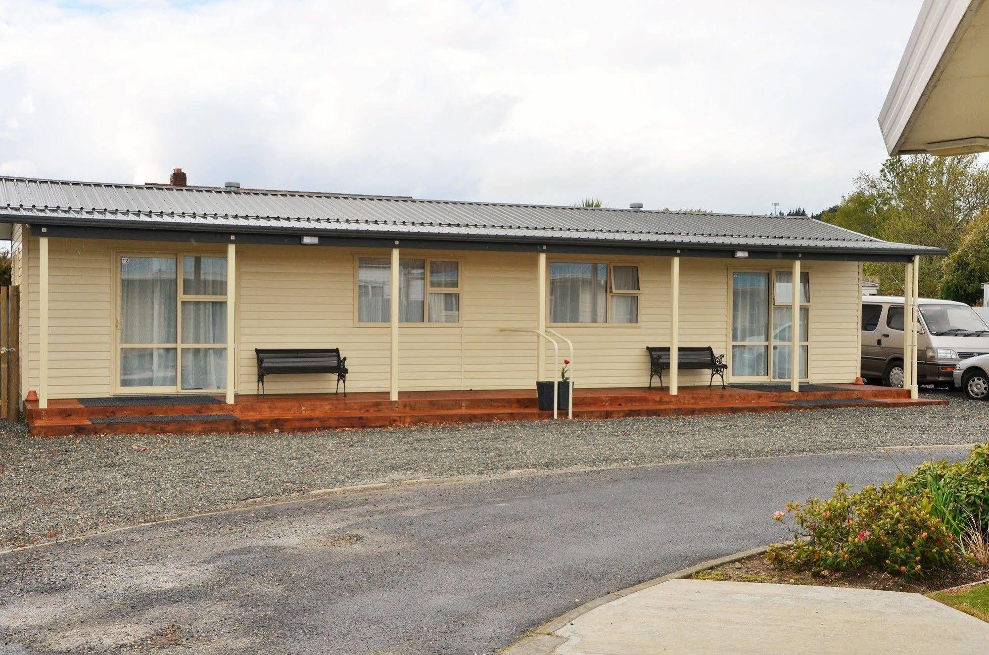 Esplanade Motels Gore Zewnętrze zdjęcie